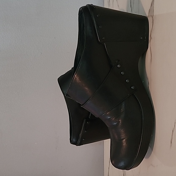 Dansko Francine Black Leather Studded Mules Heels Clogs Wmns EU 40 US 10-10.5 - Picture 3 of 15